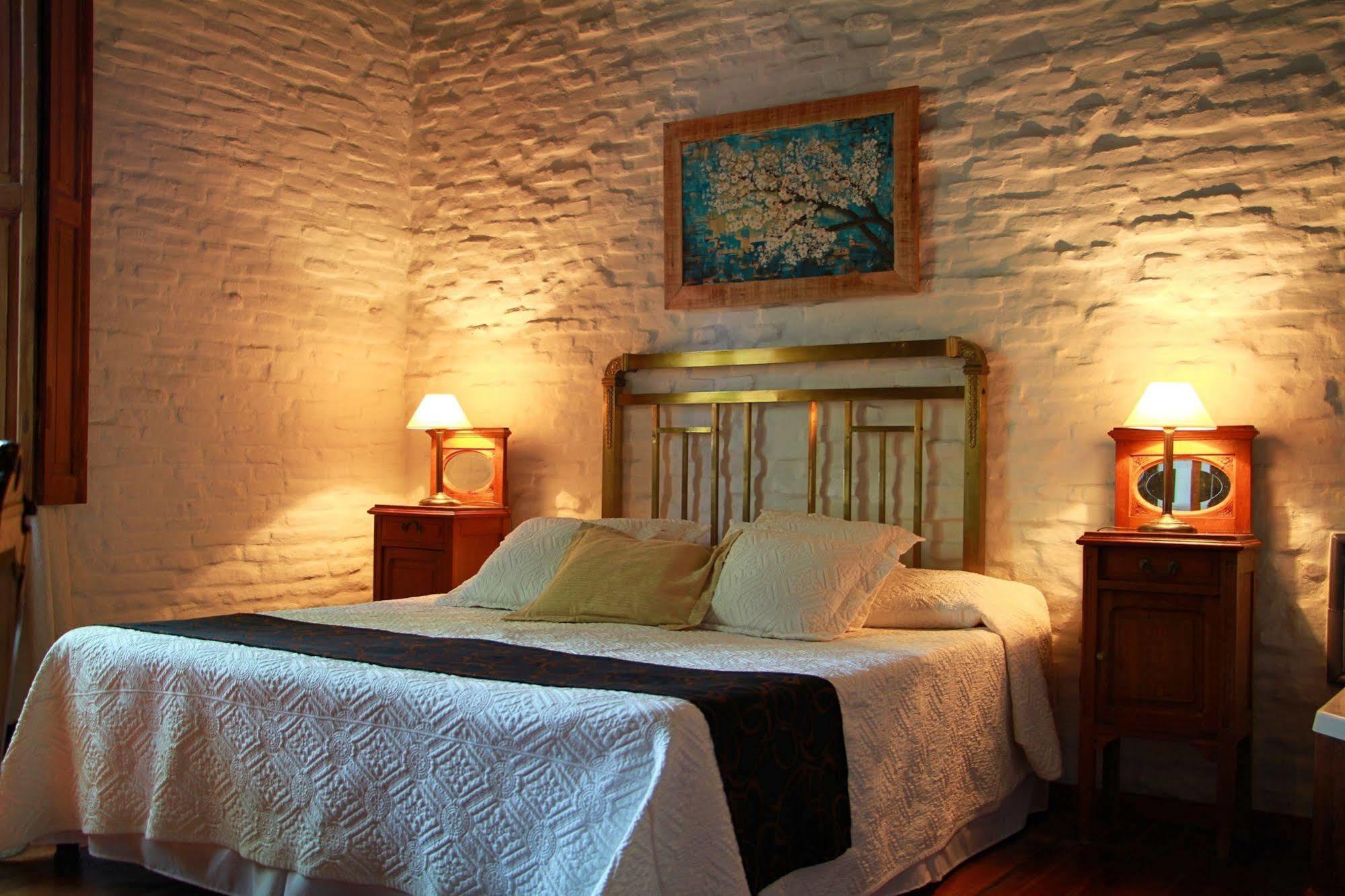 Posada Manuel Lobo Colonia del Sacramento Exterior photo