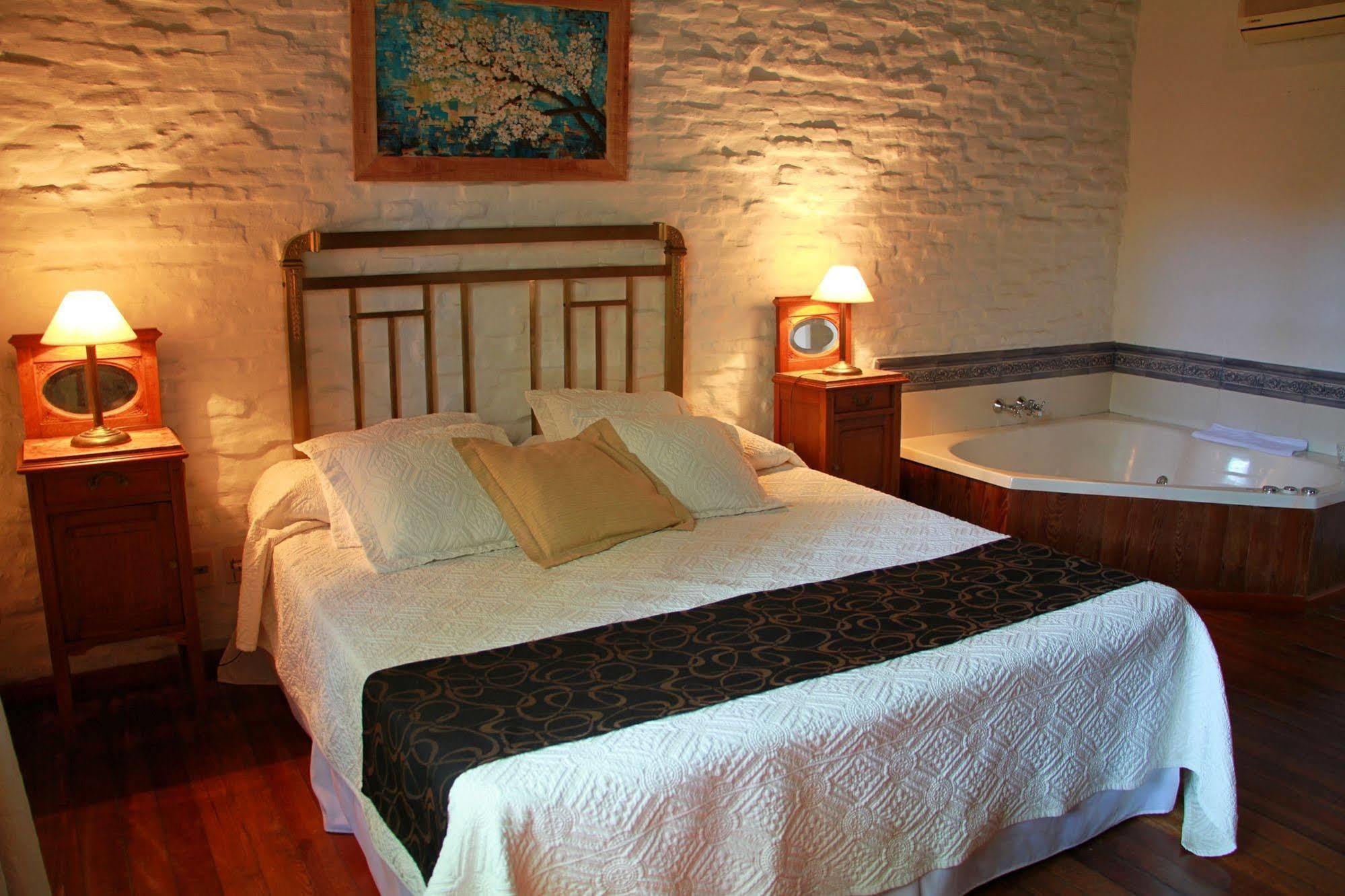 Posada Manuel Lobo Colonia del Sacramento Exterior photo